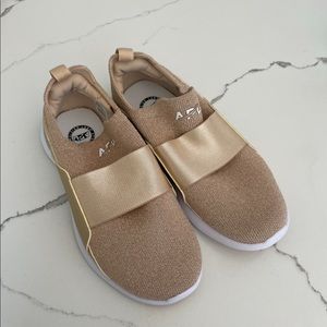 Kid's Athletic Propulsion shoes 13 NEW